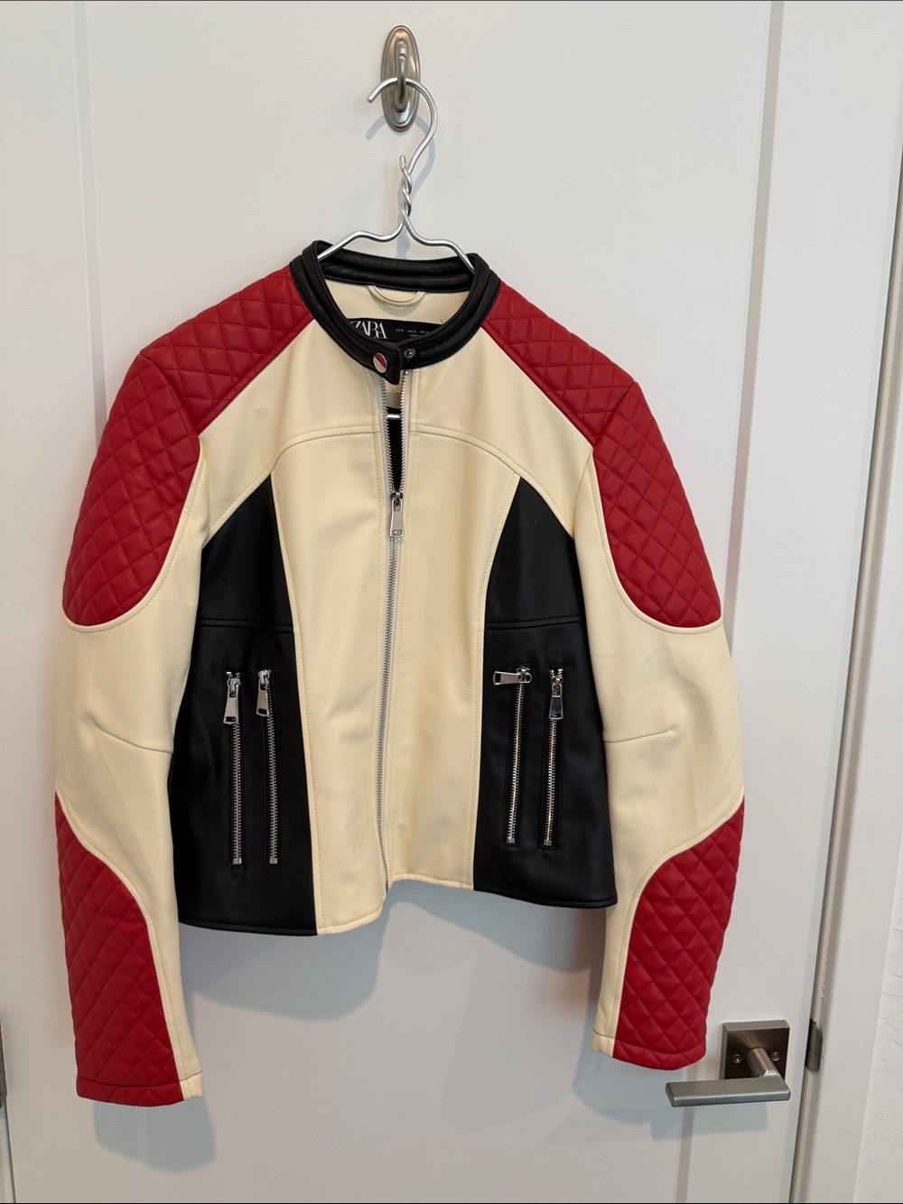 ZARA Colorblock Faux Leather Jacket in Cream, Black & Red Moto Style Size Small